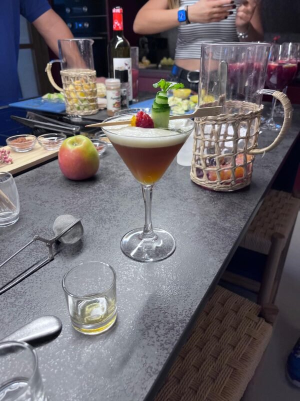 Esdeveniment Especial: Taller de Cocteleria amb Vins Bouquet d'Alella - Imatge 3